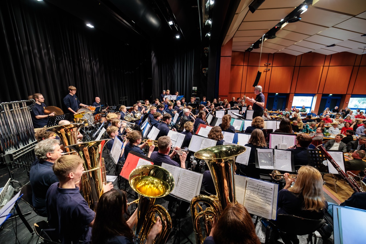 Das Vier-Schlösser-Orchester e.V. beim Frühjahrskonzert 2026 der Stadtjugendkapelle Zirndorf e.V.